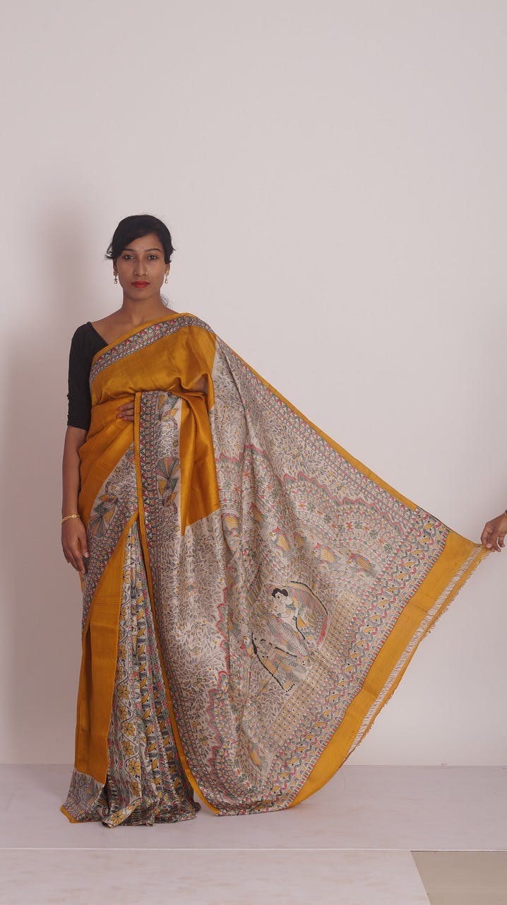 Clothing,Sari,Yellow,Silk,Orange,Textile,Beige,Fashion design,Formal wear,Peach