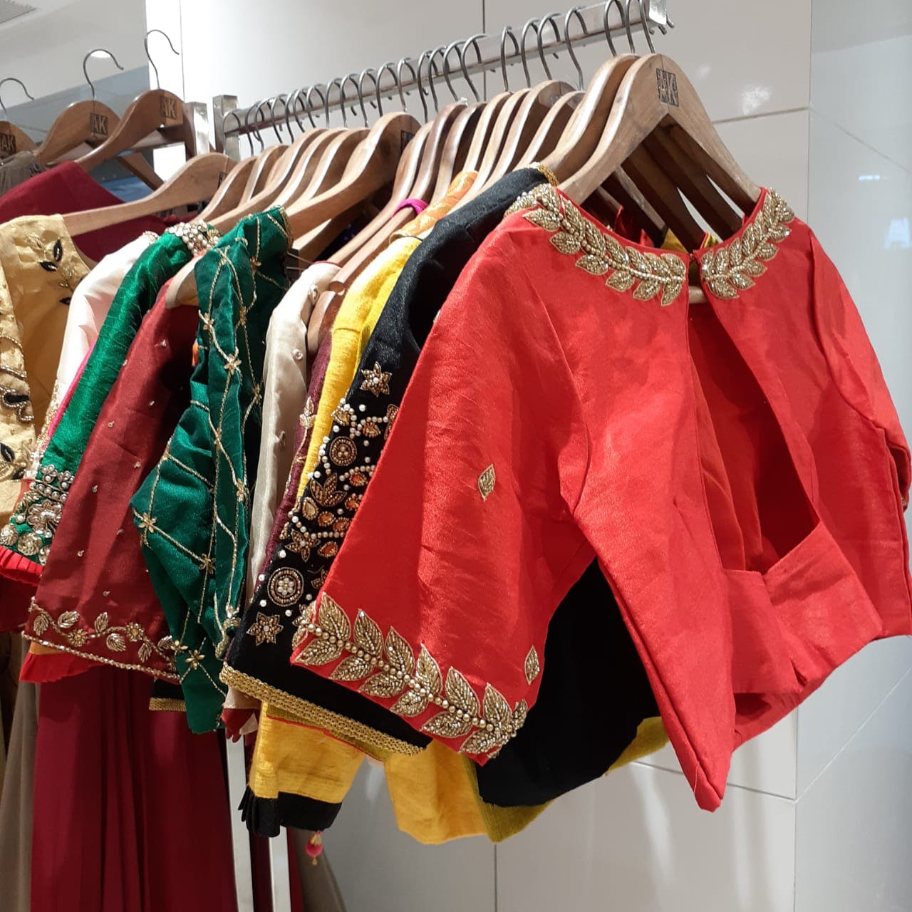 NAV DURGA - Menswear & Womenswear • Ethnic & Indowestern