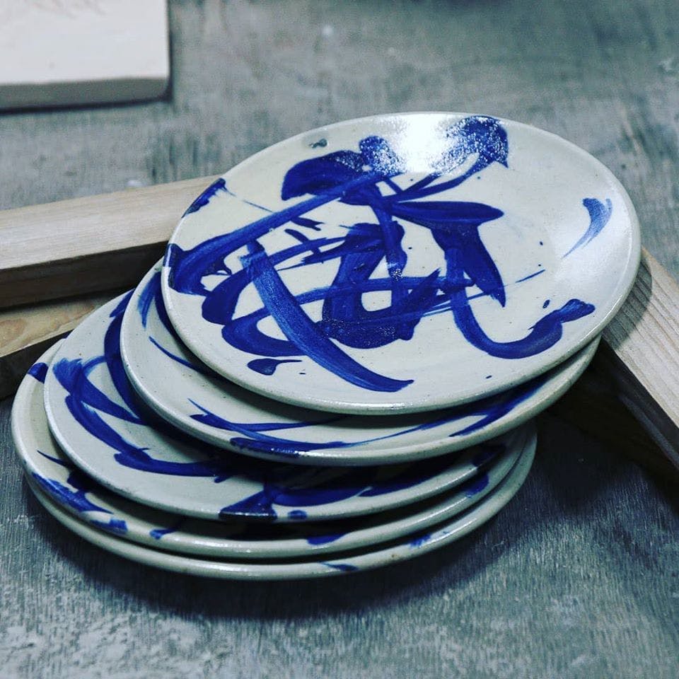Blue and white porcelain,Cobalt blue,Porcelain,Blue,Ceramic,Dishware,Plate,Tableware,Art