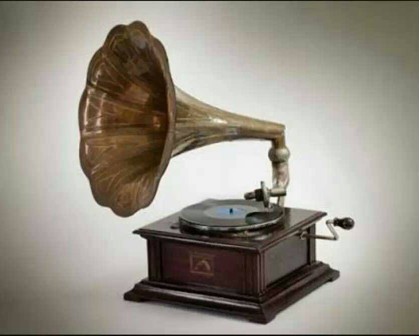 Gramophone record,Antique,Metal
