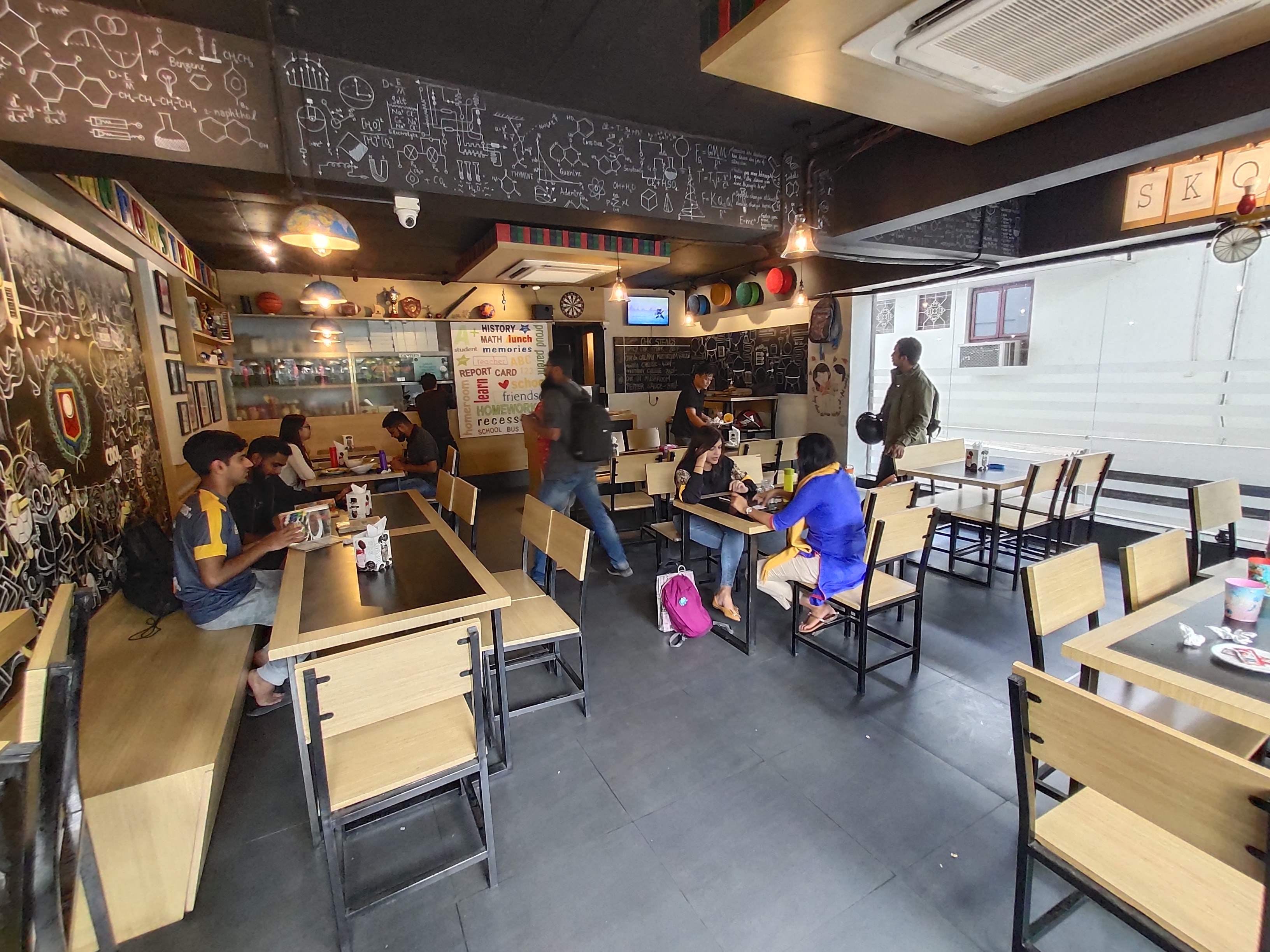 Back To School? This Classroom Themed Cafe Will Make You Nostalgic! | LBB