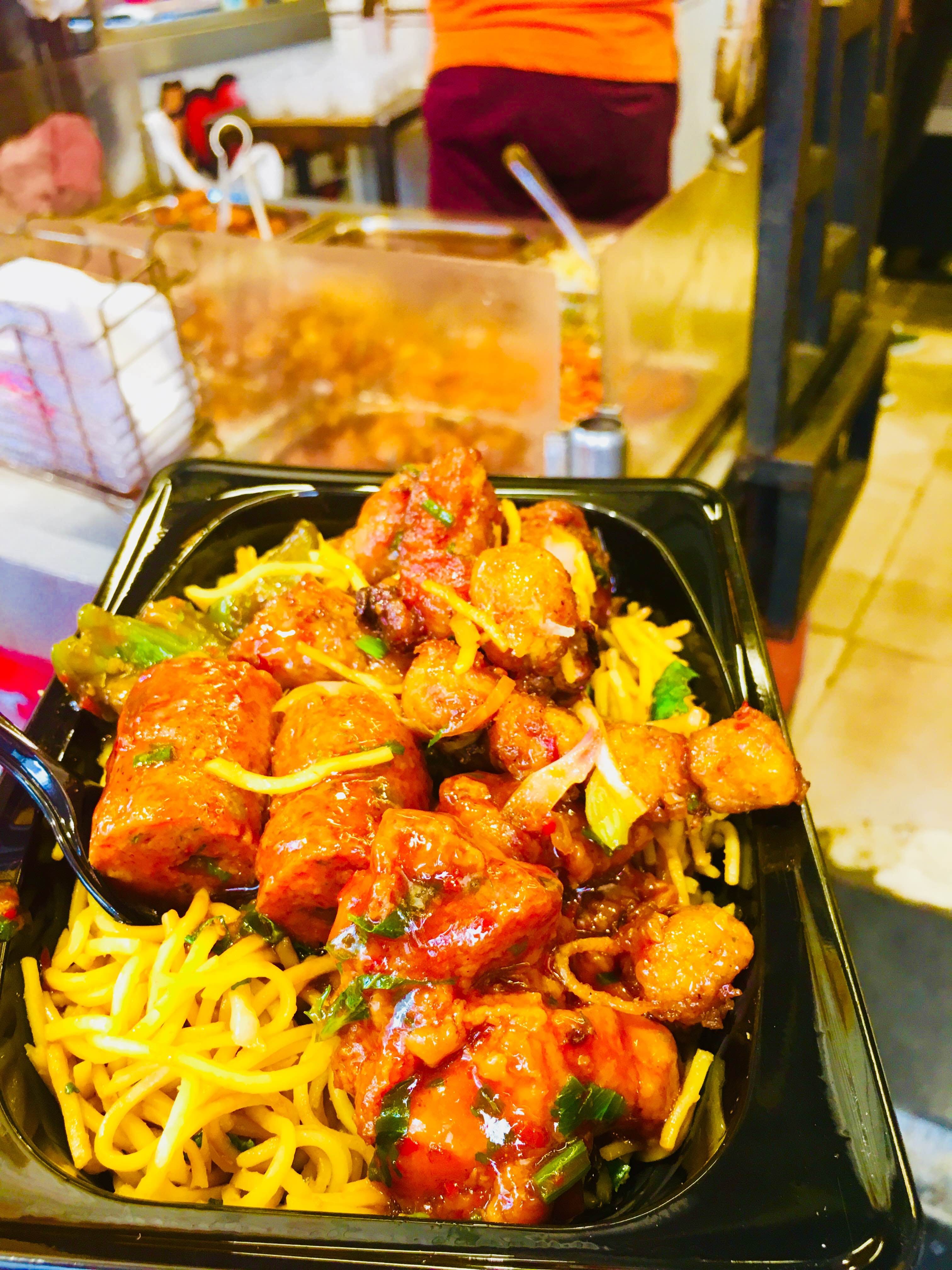 Major Cravings For The Mouth Watering  Chinese Platter! 🍝🍗🥟