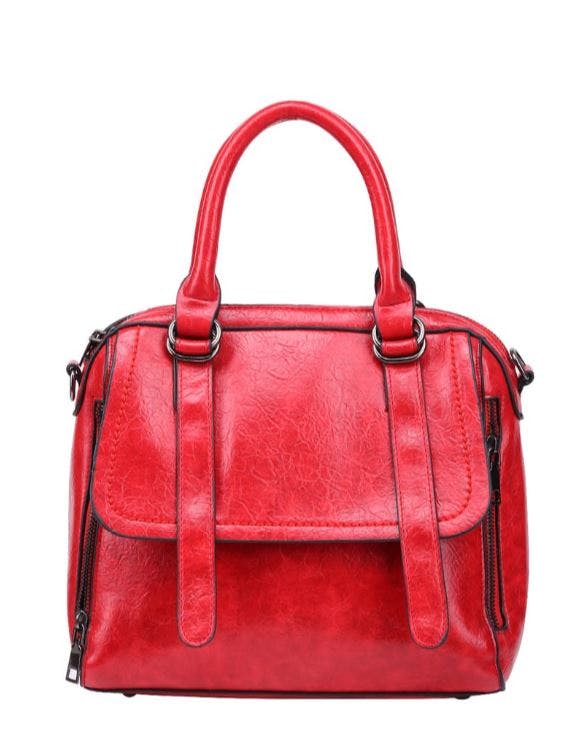 Handbag,Bag,Red,Leather,Fashion accessory,Product,Shoulder bag,Beauty,Fashion,Material property