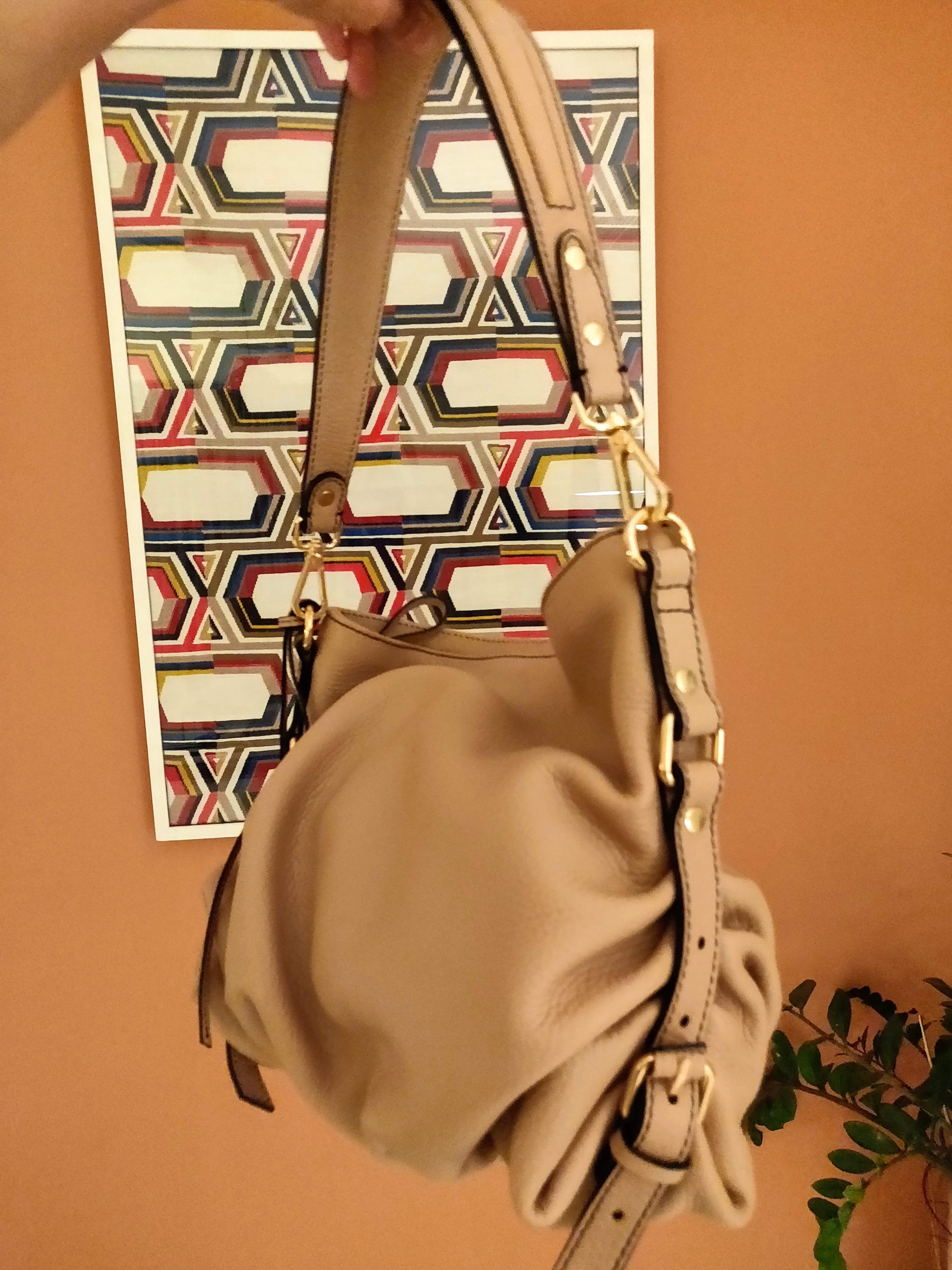 Bag,Handbag,Hobo bag,Shoulder,Shoulder bag,Fashion accessory,Beige,Satchel