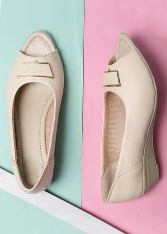 Buy Apricot Heeled Sandals for Women by SINDHI FOOTWEAR Online | Ajio.com