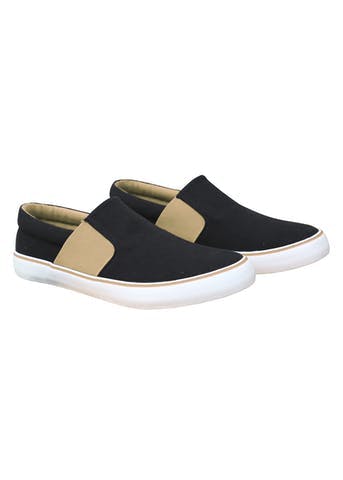 Footwear,Black,Shoe,Product,Sneakers,Beige,Brown,Mary jane,Skate shoe,Plimsoll shoe