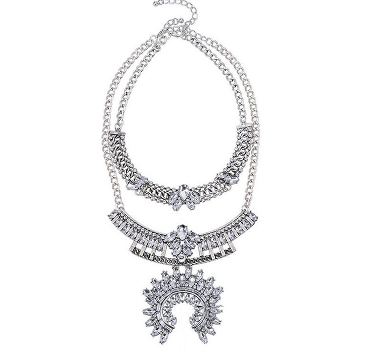 Jewellery,Body jewelry,Fashion accessory,Necklace,Chain,Silver,Silver