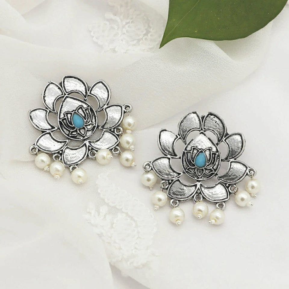 Jewellery,Fashion accessory,Body jewelry,Gemstone,Turquoise,Earrings,Pearl,Silver,Turquoise,Silver