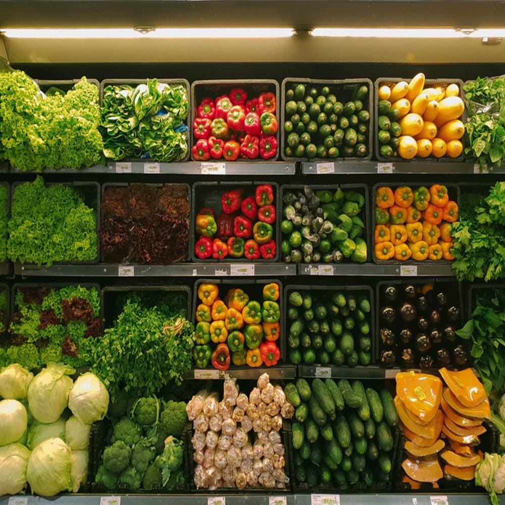 Natural foods,Whole food,Local food,Marketplace,Grocery store,Vegetable,Vegan nutrition,Greengrocer,Supermarket,Food