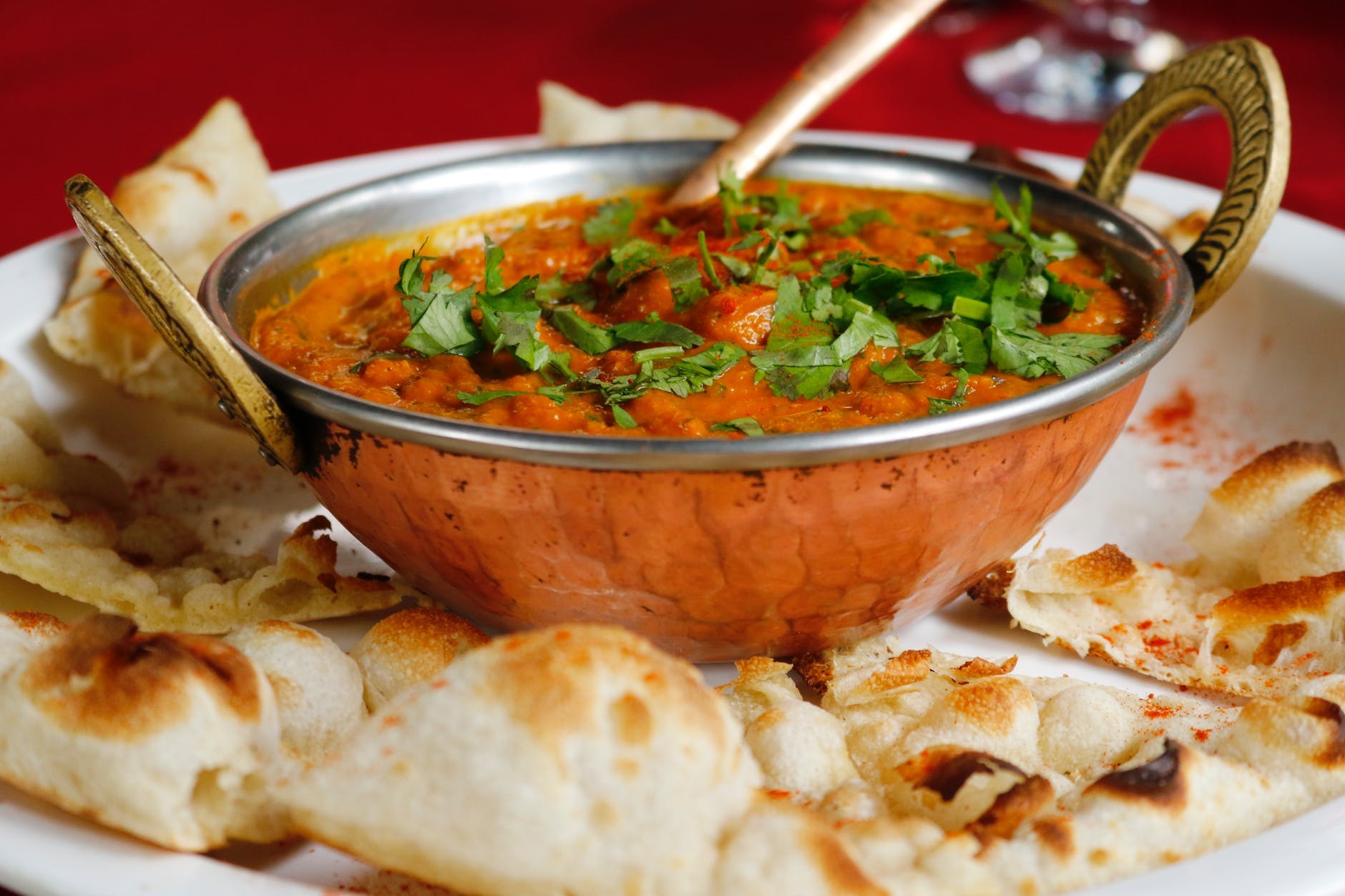 Dish,Food,Cuisine,Ingredient,Punjabi cuisine,Curry,Produce,Naan,Gravy,Indian cuisine