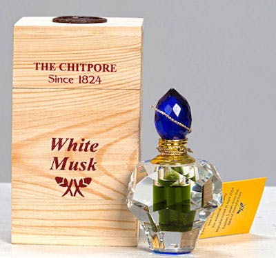 Perfume,Bottle,Liquid,Bottle stopper & saver,Packaging and labeling