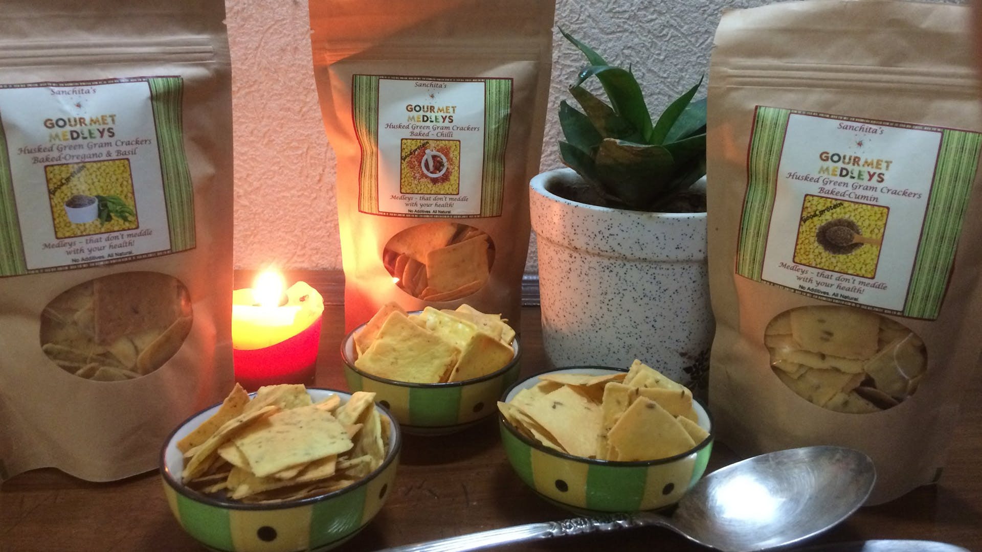 Order LowCal Snacks Online From Gourmet Medleys LBB