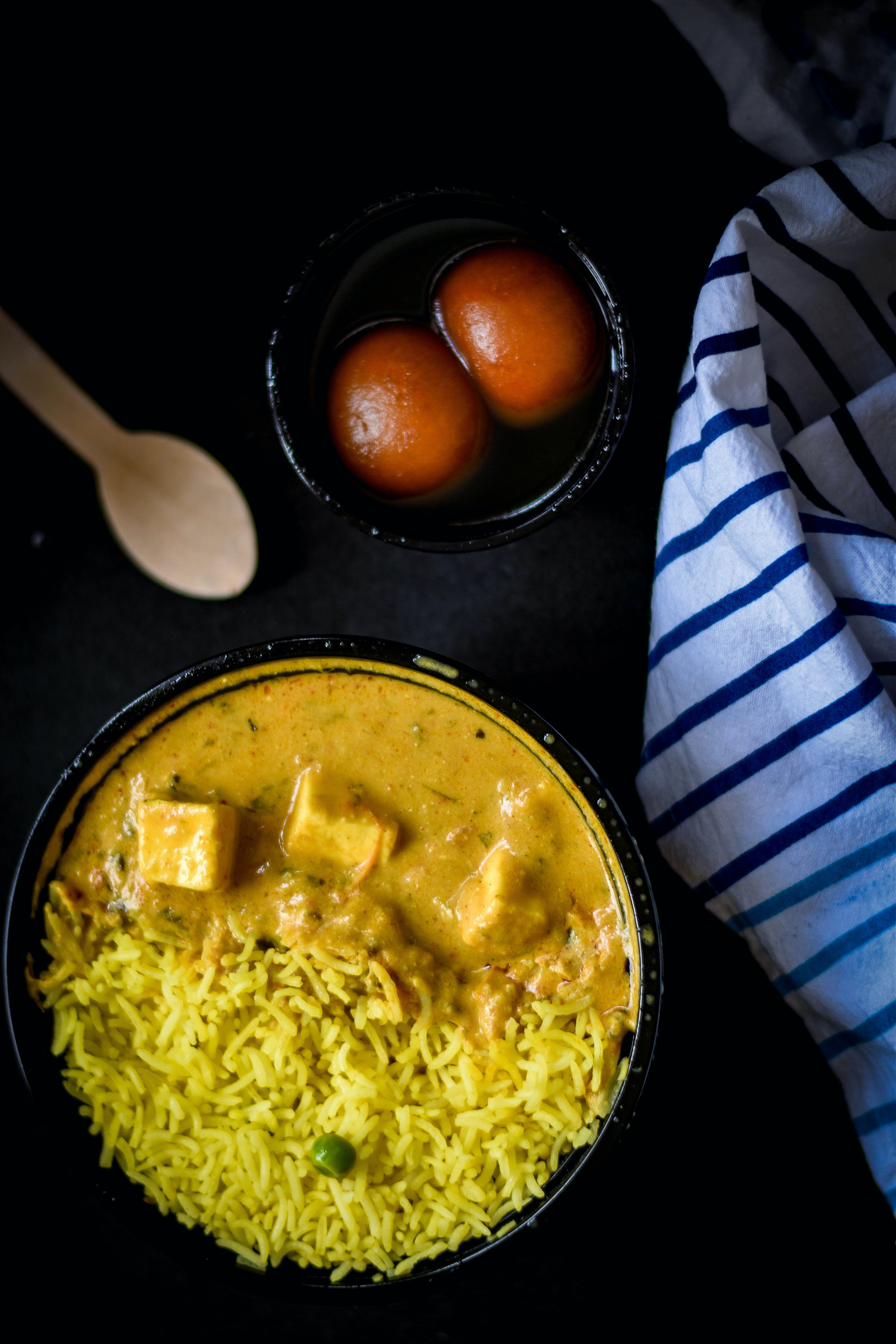 Dish,Food,Cuisine,Ingredient,Curry,Indian cuisine,Recipe,Produce,Vegetarian food,Yellow curry