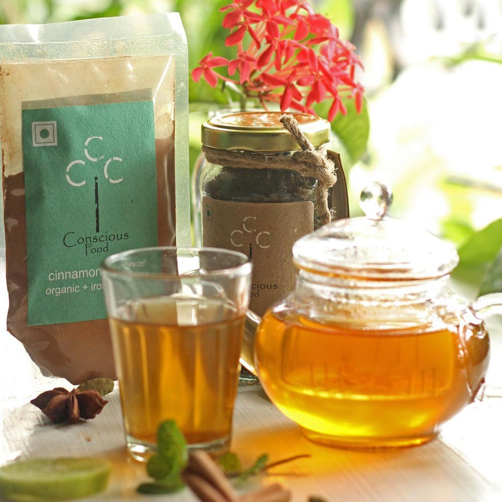 Chinese herb tea,Drink,Roasted barley tea,Green tea,Tea,Oolong,Chrysanthemum tea,Winter melon punch,Dongfang meiren,Tung-ting tea