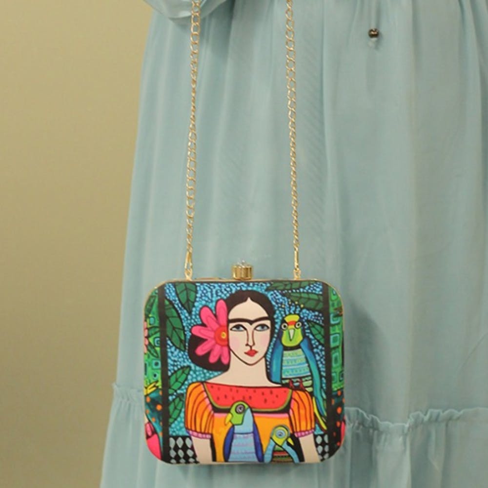 Bag,Handbag,Yellow,Fashion accessory,Tote bag,Textile,Shoulder bag,Luggage and bags,Fictional character,Style