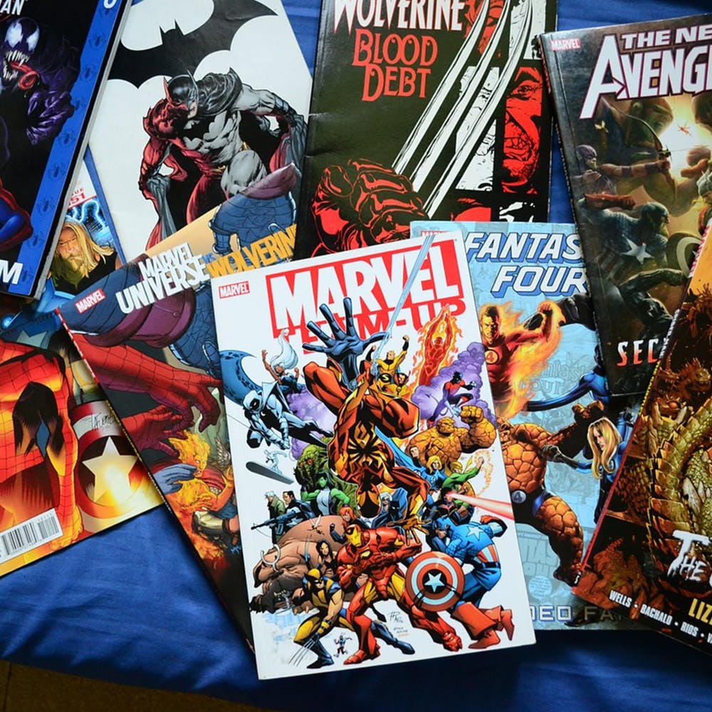 Iets duim Onenigheid Buy Graphic Novels & Comics Online From These 5 Places | LBB