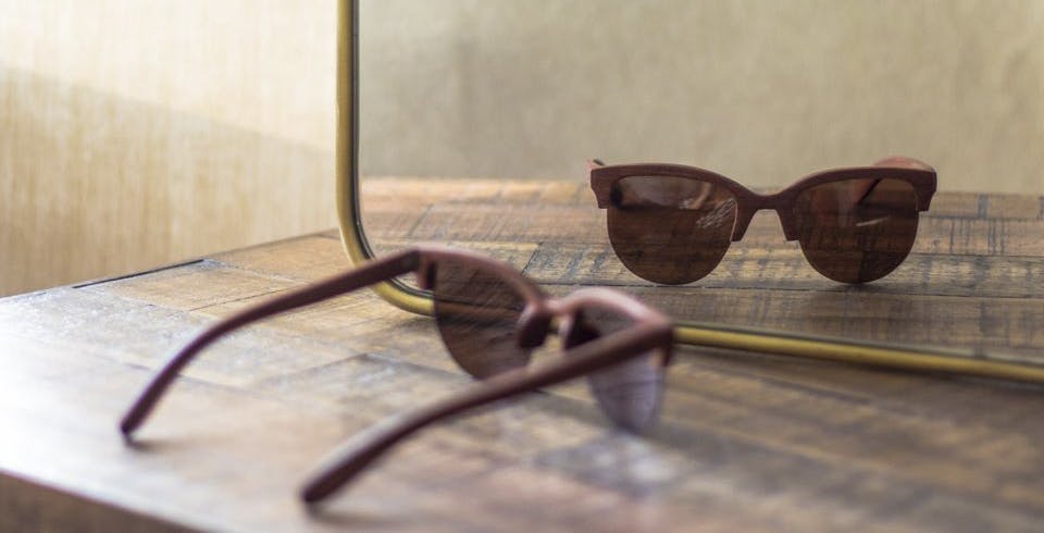 Instagram photo by Woodgeek store • Mar 7, 2016 at 7:10am UTC | Wooden  sunglasses diy, Funky glasses, Wooden sunglasses