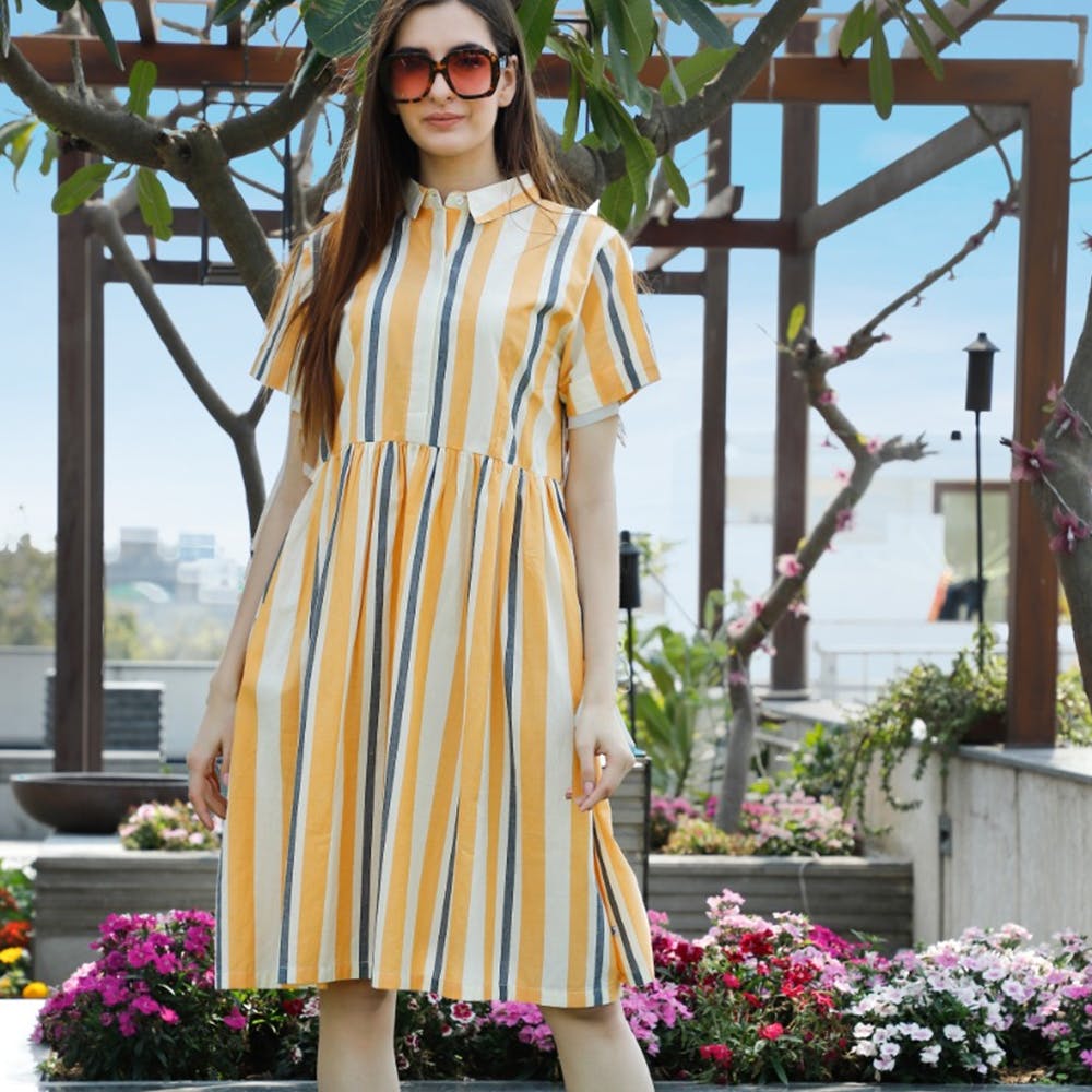 Clothing,Yellow,Dress,Sleeve,Day dress,Fashion,Shoulder,Neck,A-line,Fashion model