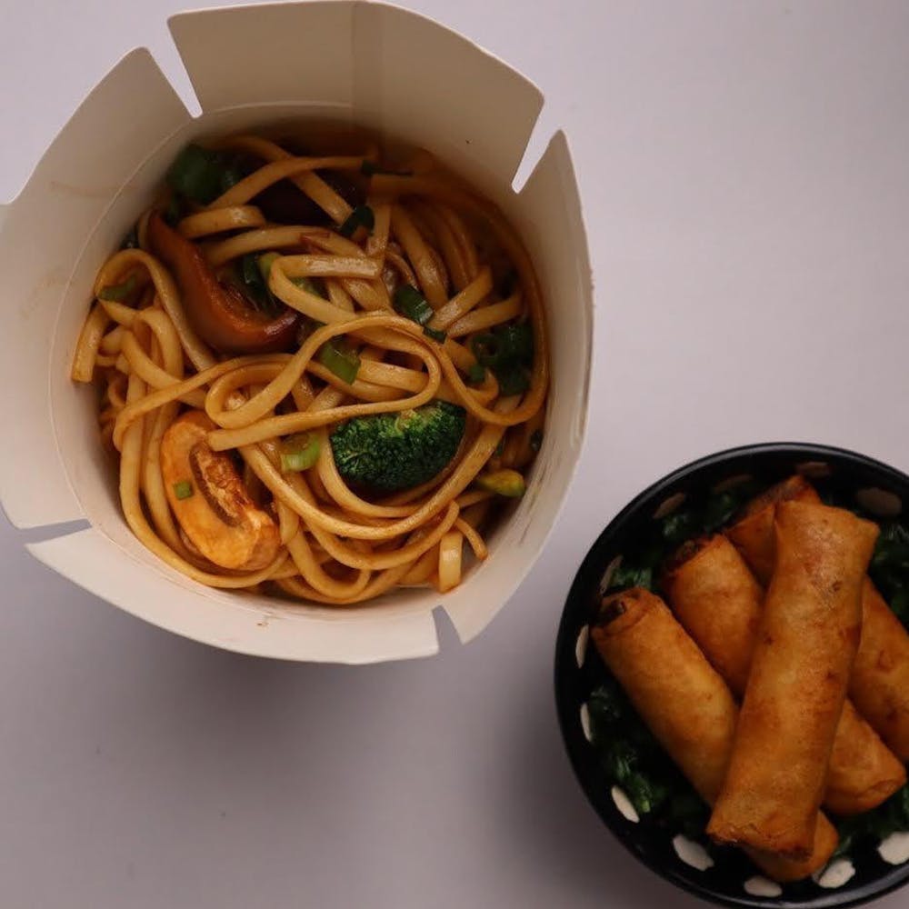 Food,Dish,Noodle,Cuisine,Chinese noodles,Lo mein,Ingredient,Bigoli,Spaghetti,Comfort food