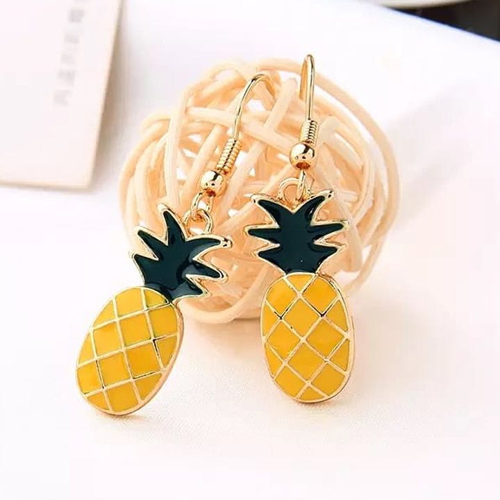 Pineapple,Earrings,Yellow,Fruit,Fashion accessory,Jewellery,Leaf,Plant,Bromeliaceae,Poales