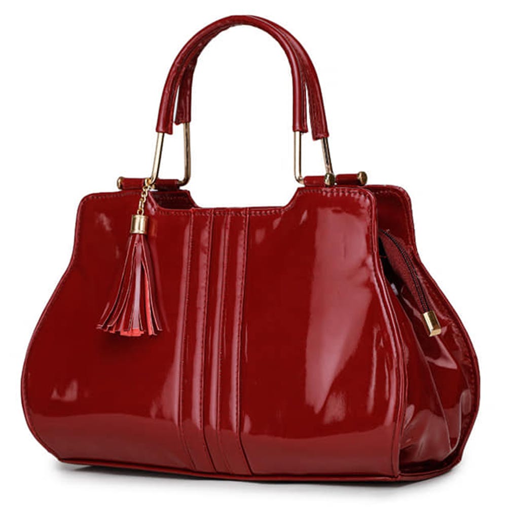 Handbag,Bag,Red,Shoulder bag,Fashion accessory,Product,Leather,Hand luggage,Material property,Luggage and bags