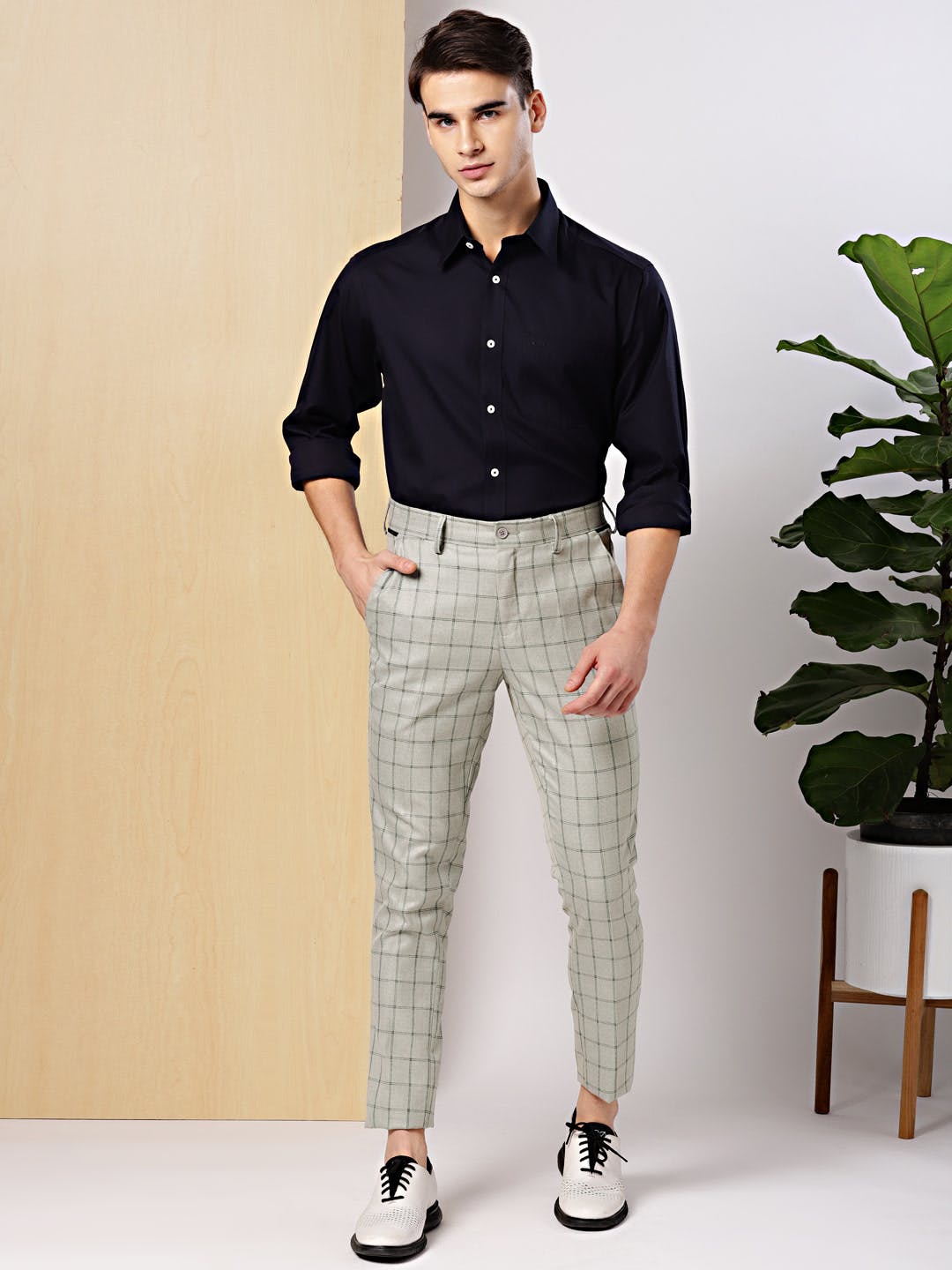 Buy Men Black  OffWhite Slim Fit Checked Formal Trousers online   Looksgudin