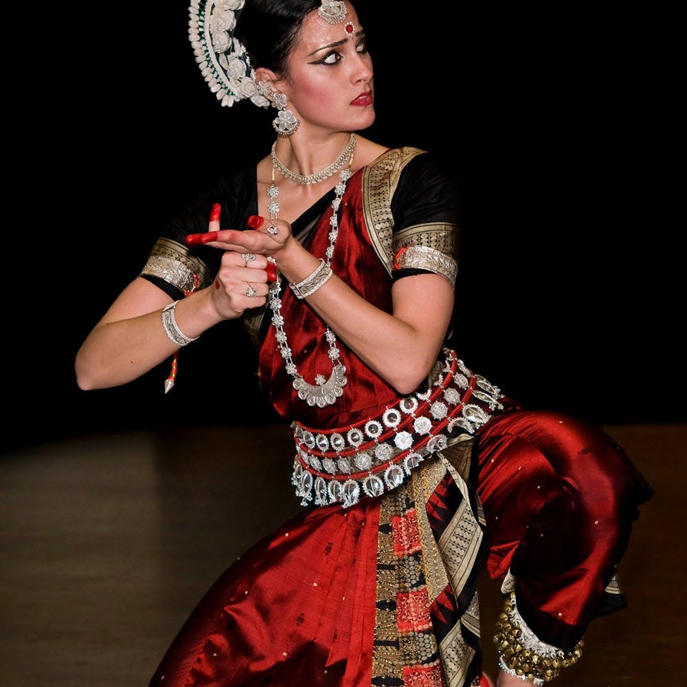 Folk dance,Dance,Performance,Event,Tradition,Performing arts,Dancer,Performance art,Photography,Jewellery