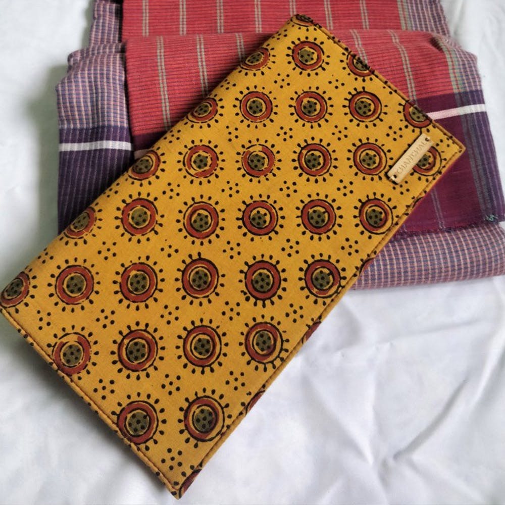 Pattern,Brown,Design,Handkerchief,Textile,Pocket,Visual arts,Motif,Wallet,Pattern