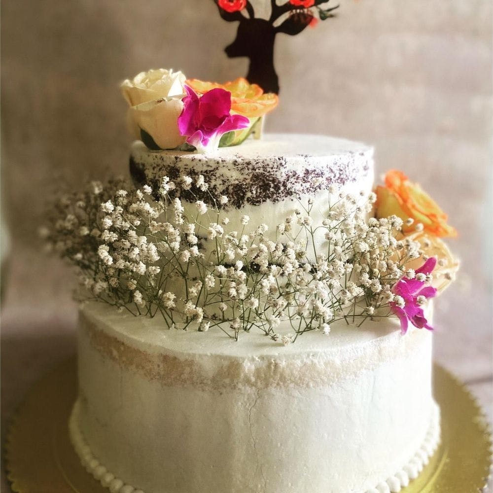 Cake,Cake decorating,Sugar paste,Icing,Buttercream,Wedding cake,Pasteles,Fondant,Sugar cake,Dessert