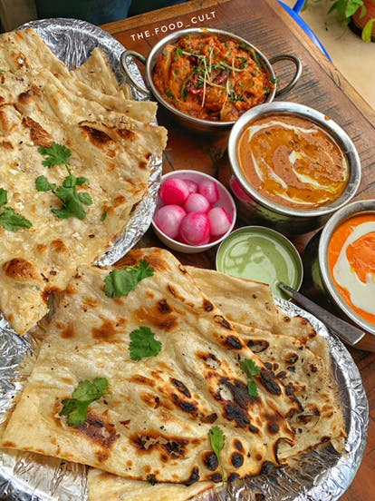 Dish,Food,Cuisine,Naan,Ingredient,Kulcha,Gringas,Gözleme,Punjabi cuisine,Quesadilla