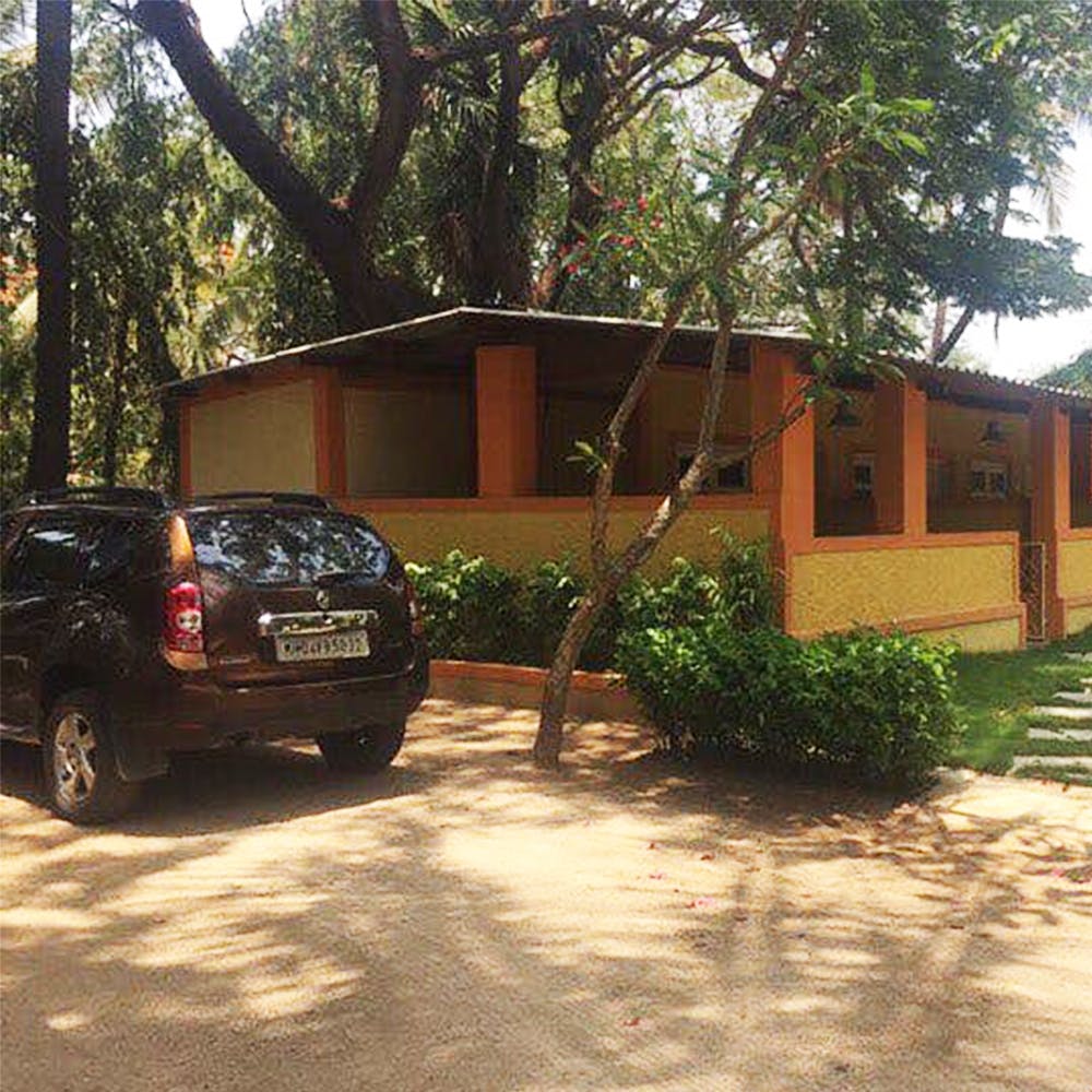 Domonica's Beach Resort, Gorai | LBB
