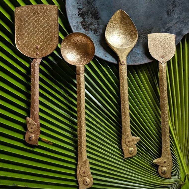 Spoon,Tableware,Cutlery,Kitchen utensil,Metal,Wooden spoon,Tool
