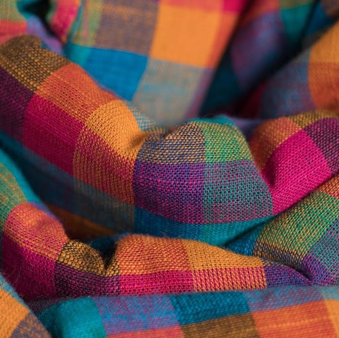 Woolen,Wool,Plaid,Tartan,Pattern,Textile,Turquoise,Woven fabric,Purple,Thread