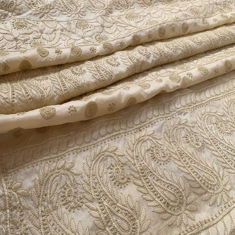 Beige,Textile,Linen,Linens,Pattern,Silk,Bed sheet,Motif,Peach,Duvet cover