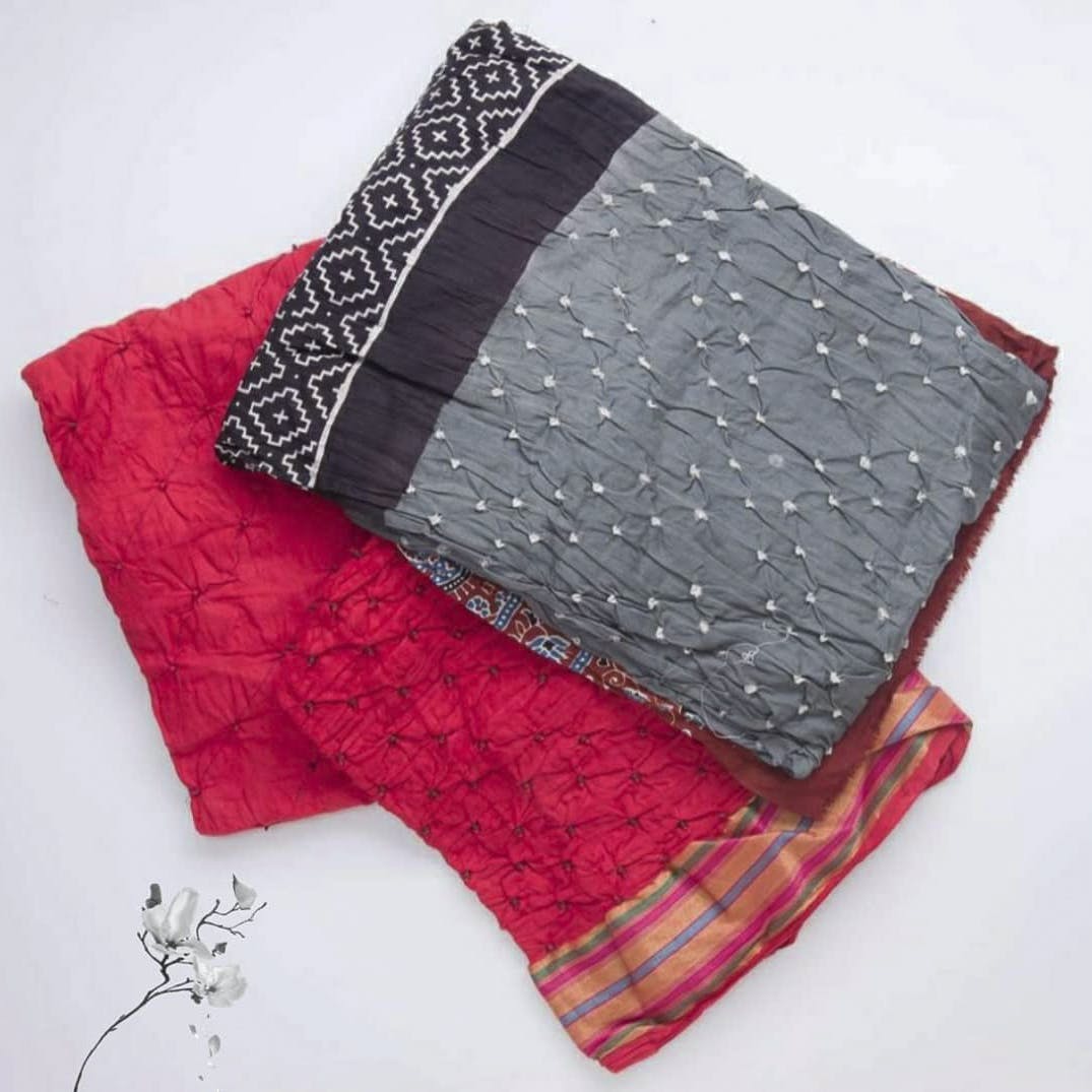 Red,Textile,Pattern,Patchwork,Design,Plaid,Quilt,Quilting,Linens,Fashion accessory
