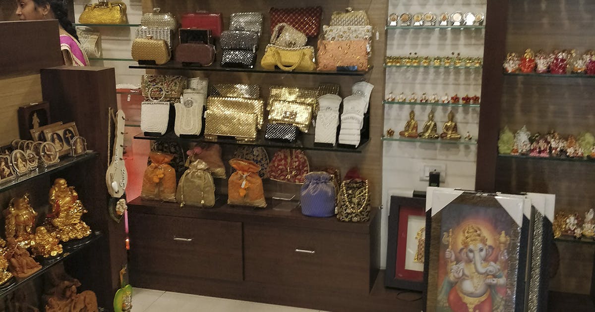 Get Quirky Gifts at Nipuna Store TNagar LBB, Chennai