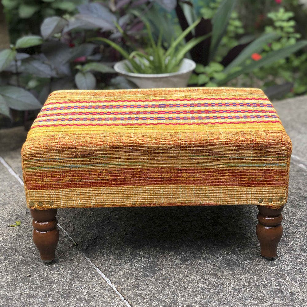 Furniture,Stool,Table,Outdoor furniture,Ottoman,Rectangle,Wood,Coffee table,Plant,Bench