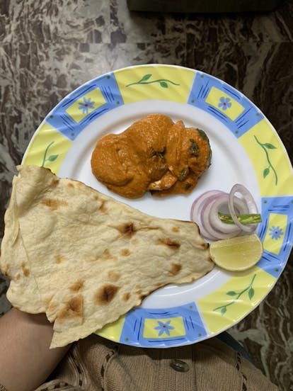 Food,Naan,Dish,Cuisine,Roti,Ingredient,Chapati,Flatbread,Paratha,Kulcha