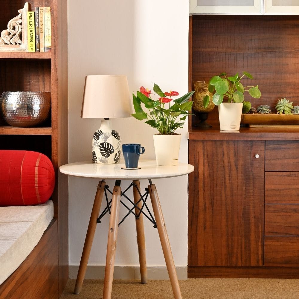 Shelf,Furniture,Desk,Table,Shelving,Room,Interior design,Computer desk,Wood,Floor