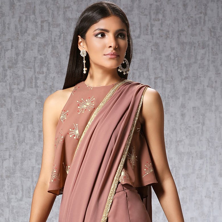 Buy Saree Blouses That'll Go Well With Most Sarees