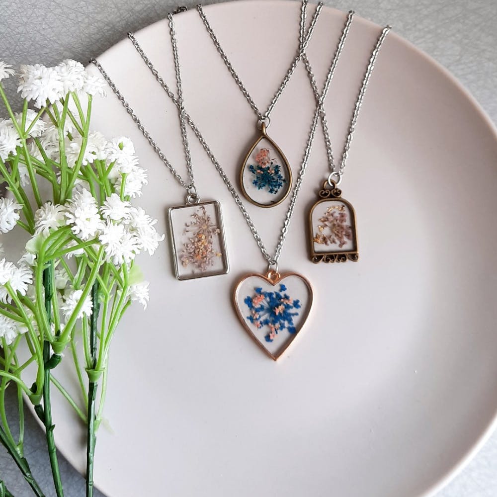 Resin art store necklace