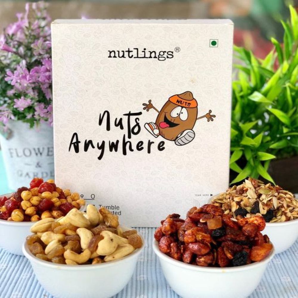 Mixed nuts,Food,Cuisine,Font,Ingredient,Nut,Dish,Superfood,Cashew,Trail mix