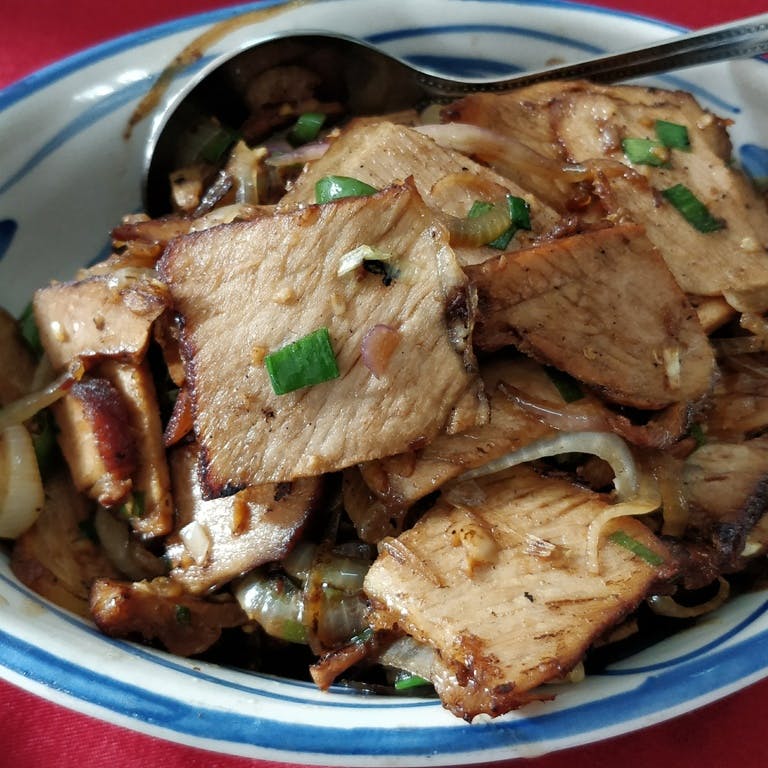 Dish,Food,Cuisine,Ingredient,Meat,Cao lầu,Produce,Tokwa’t baboy,Vegetarian food,Recipe