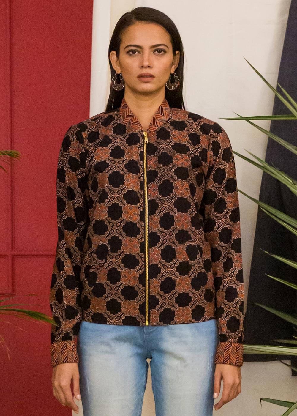 Women Ajrakh Hexagonal Printed Front Zipped Jacket