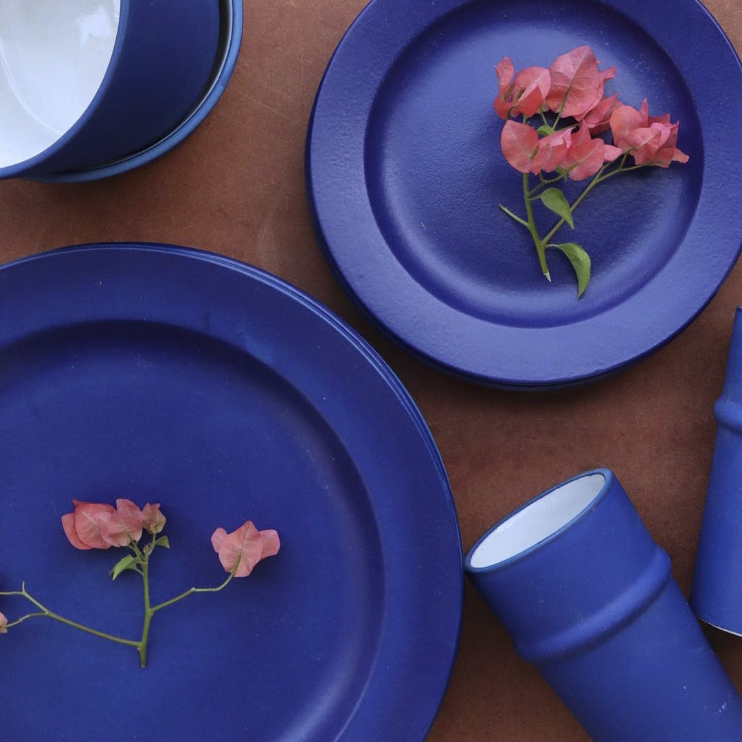 Blue,Dishware,Serveware,Porcelain,Flower,Petal,Ceramic,earthenware,Paint,Pottery