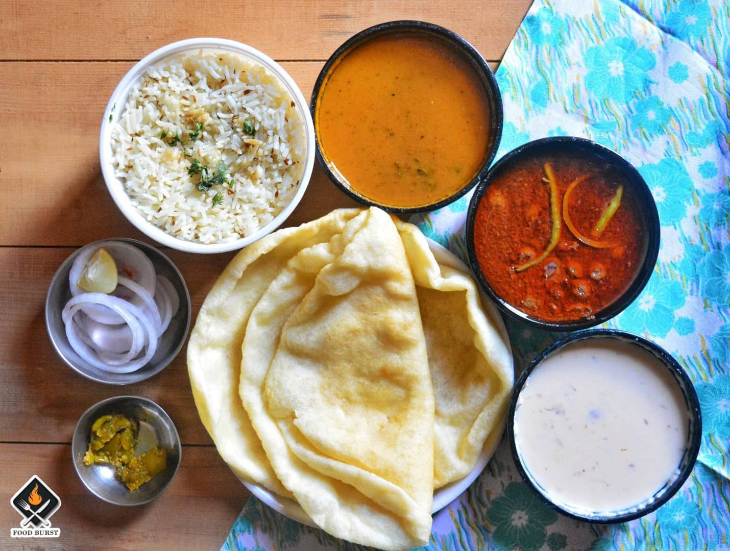 Dish,Food,Cuisine,Raita,Ingredient,Naan,Indian cuisine,Produce,Punjabi cuisine,Dip