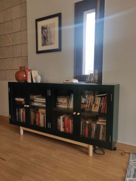 Shelf,Shelving,Furniture,Bookcase,Room,Wall,Floor,Hardwood,Table,Wood flooring
