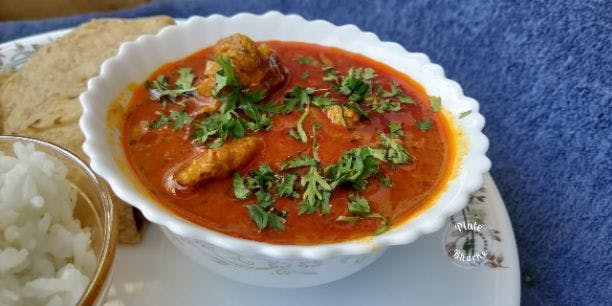 Dish,Food,Cuisine,Ingredient,Curry,Gravy,Pasanda,Produce,Red curry,Recipe