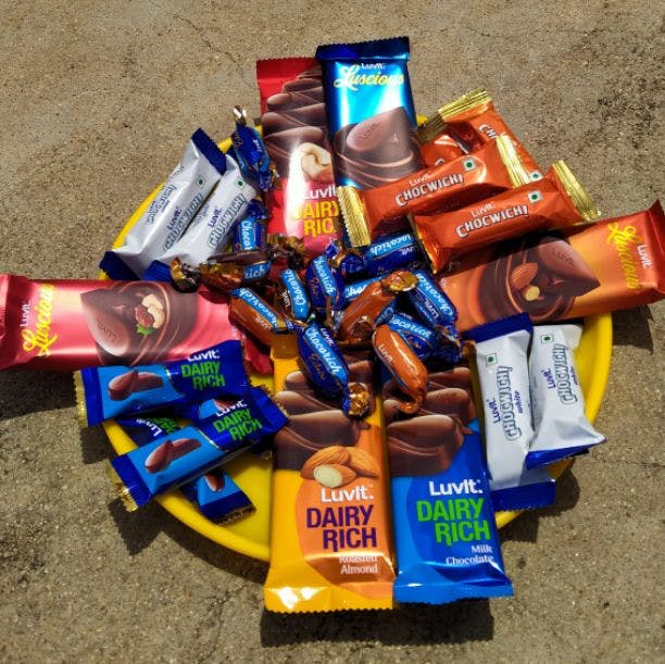 Snack,Junk food,Food,Toffee,Dietary supplement,Chocolate bar,Confectionery,Chocolate