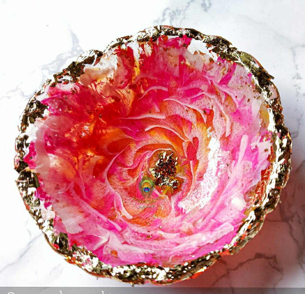 Pink,Flower,Magenta,Cut flowers,Rose,Petal,Plant,Rose family,Garden roses,Floral design